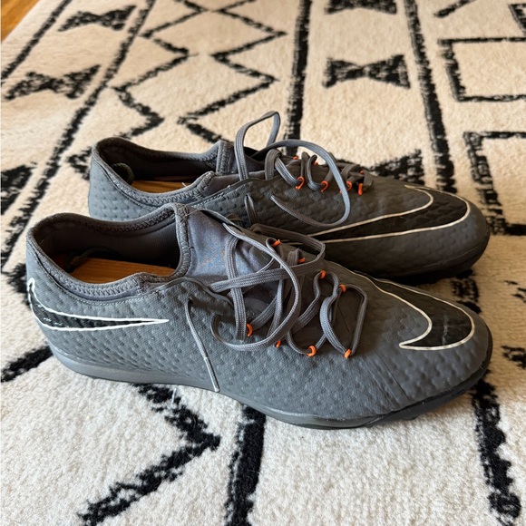 Nike hypervenom Charcoal and Black Men's Athletic Shoes - Picture 2 of 5